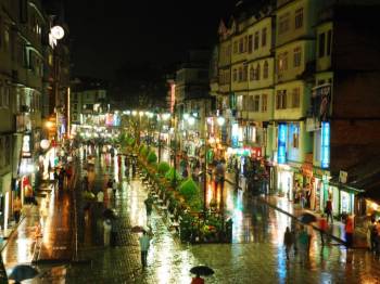 Darjeeling Pelling Gangtok 6 Day Tour